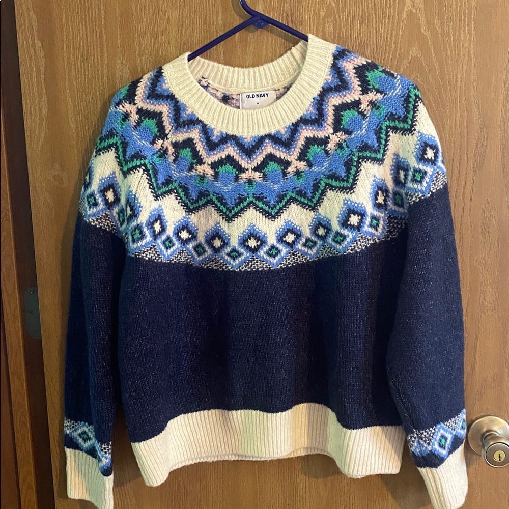 Old Navy Navy and Cream Knit Sweater